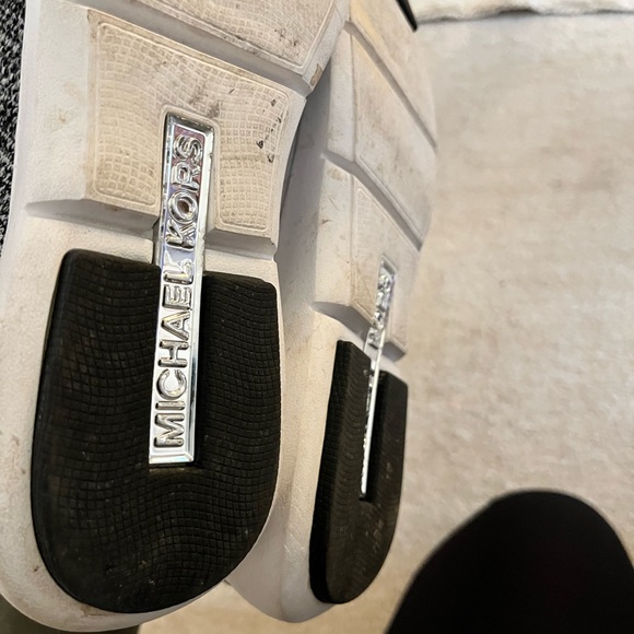 Michael Kors Sneakers - Picture 6 of 6